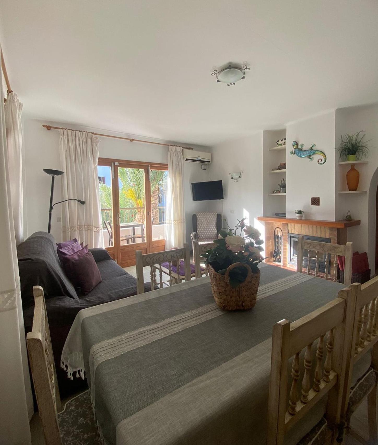 Rotonda Apartaments Феланич Экстерьер фото